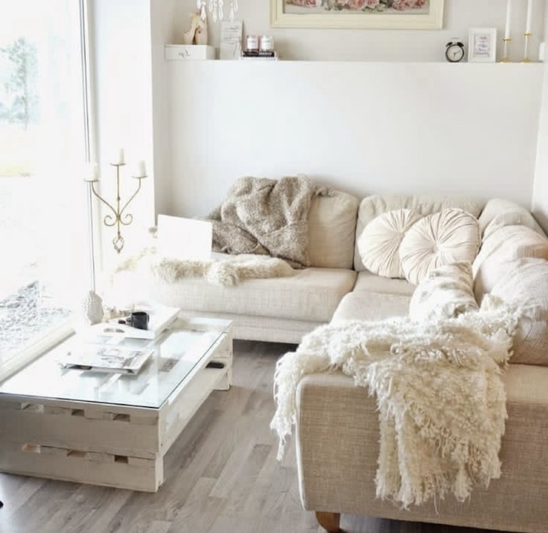 very small apartment living room ideas