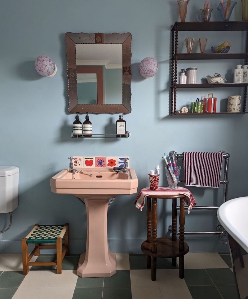 bathroom floating shelf ideas