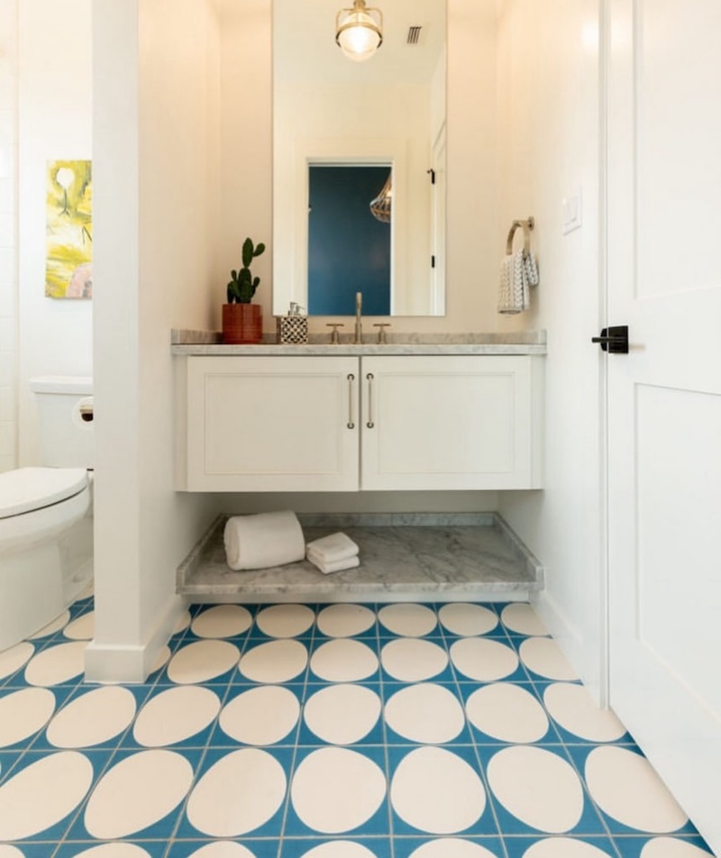 39+ Bathroom Flooring Ideas for the Perfect Style in 2025 | Houszed