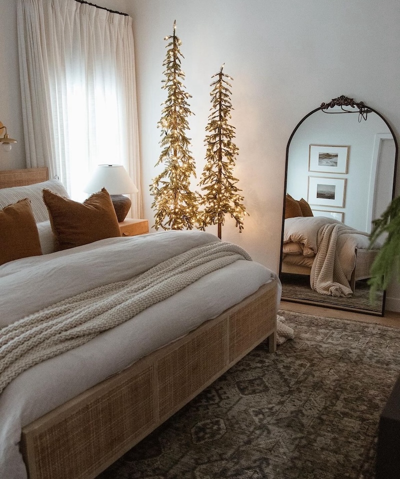 39+ Small Bedroom Ideas To Make Every Inch Count in 2025 | Houszed