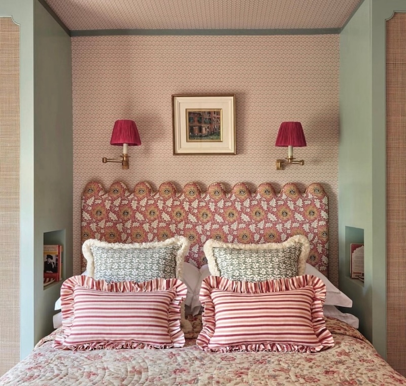 ideas for a small master bedroom