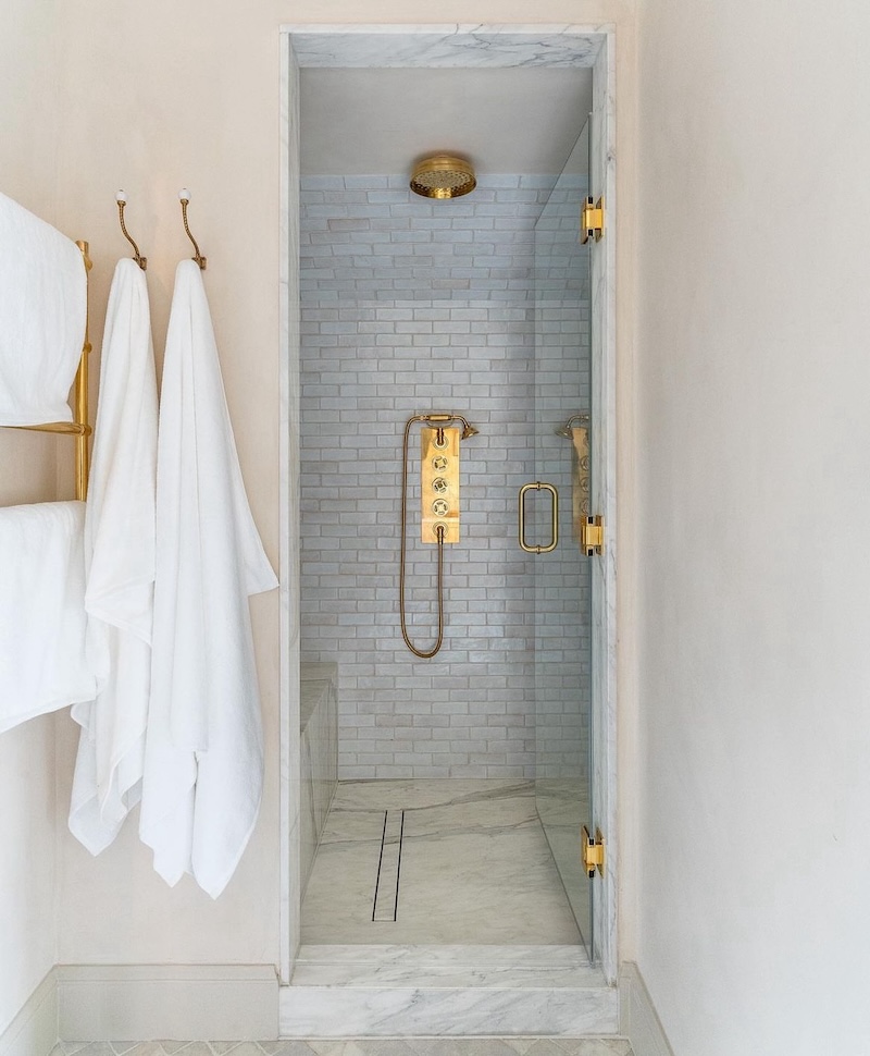 master bathroom doorless walk in shower ideas