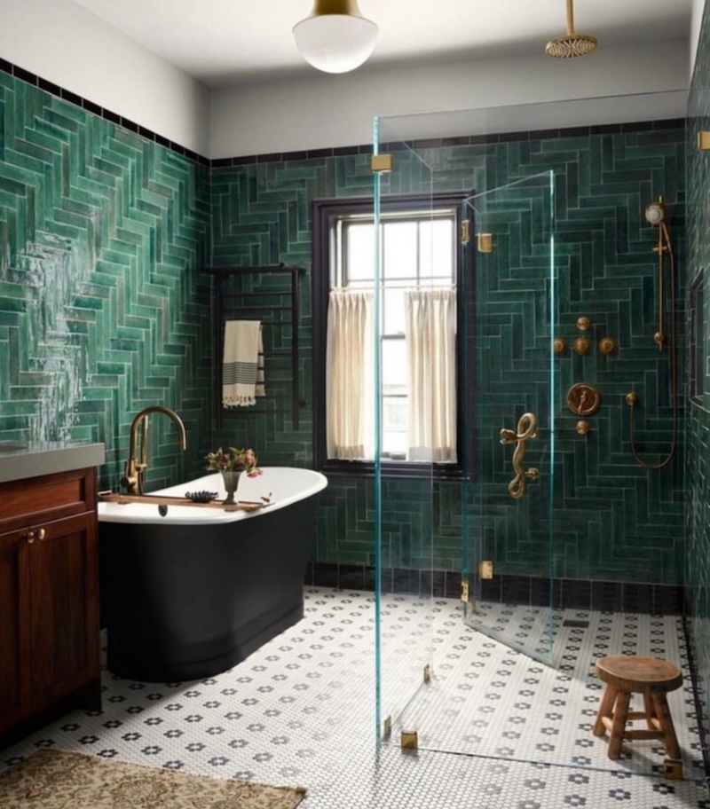 small bathroom with shower ideas