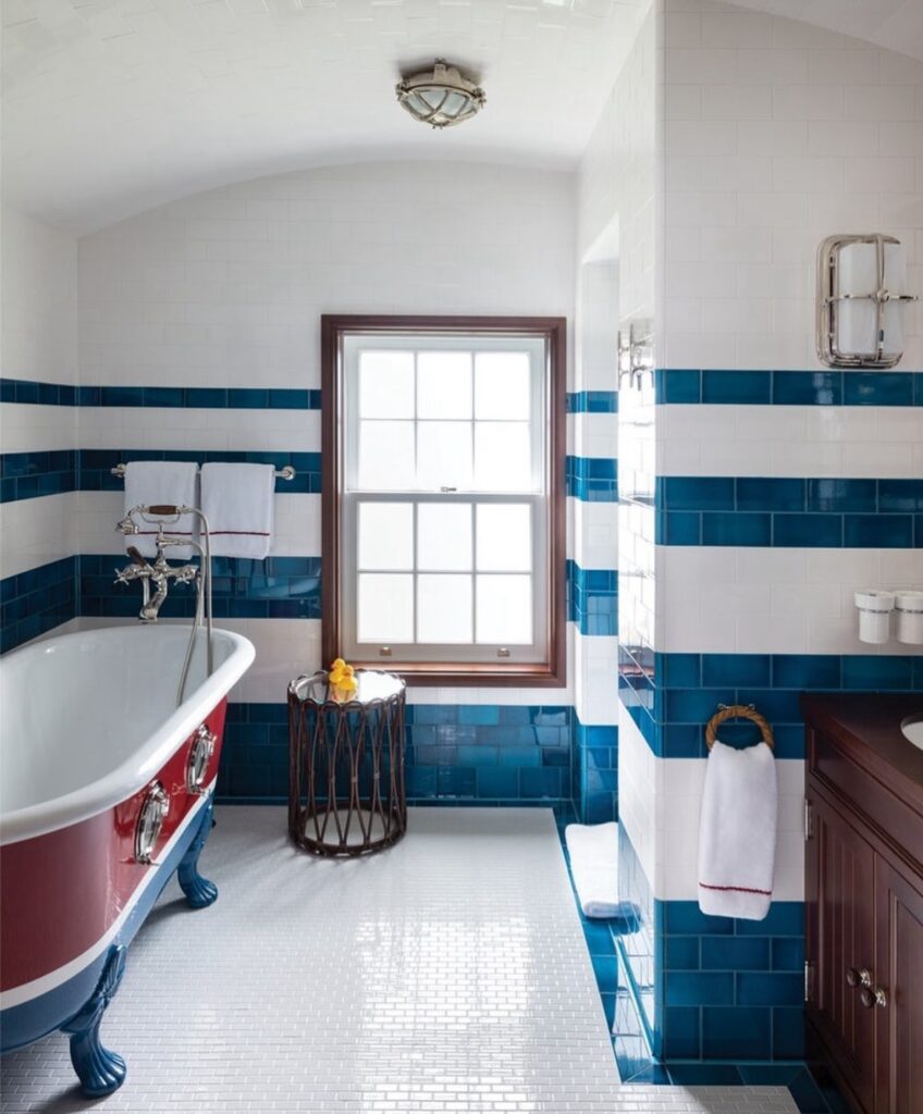 coastal cottage bathroom image