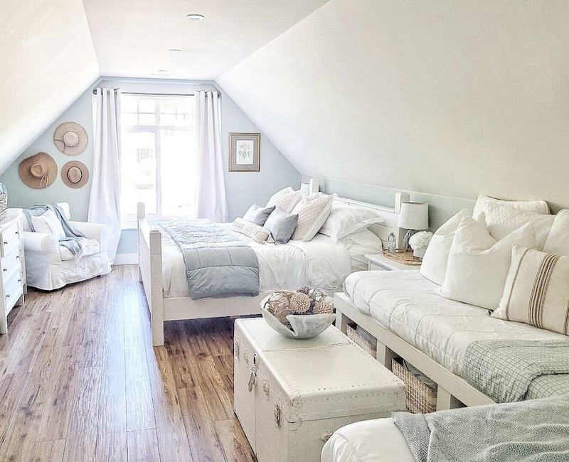 coastal cottage bedroom set