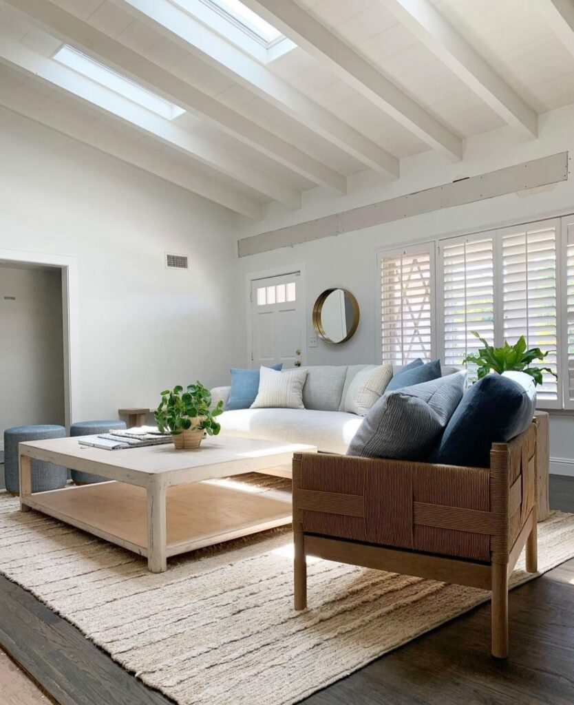 coastal cottage living room colors