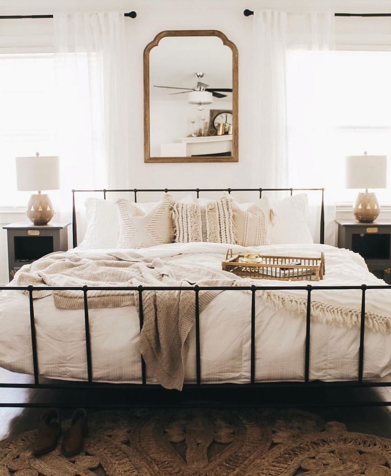 farmhouse modern bedroom