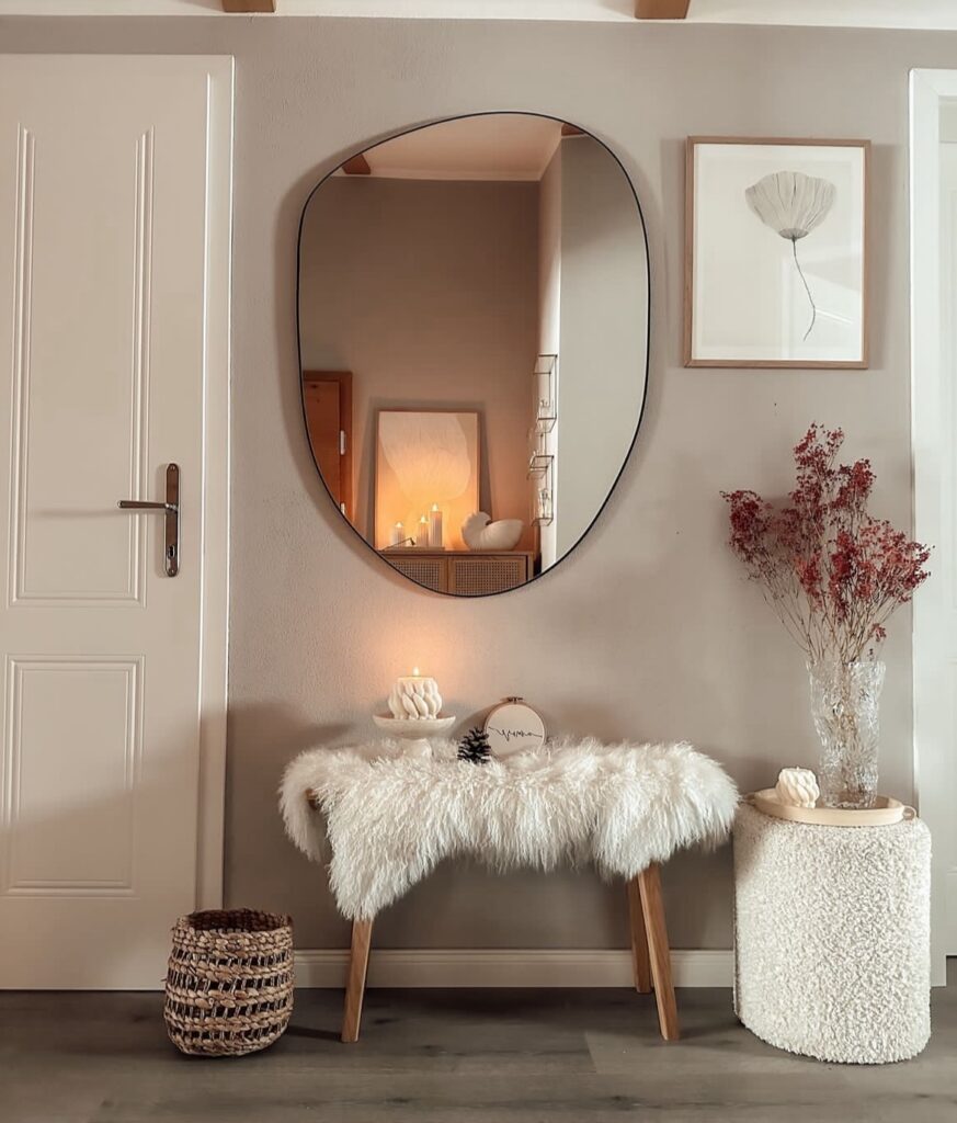 japandi hallway decor