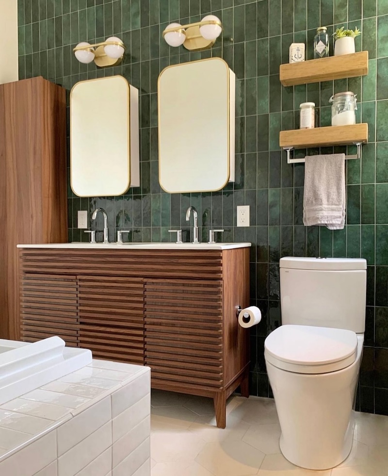 mid century modern small bathroom