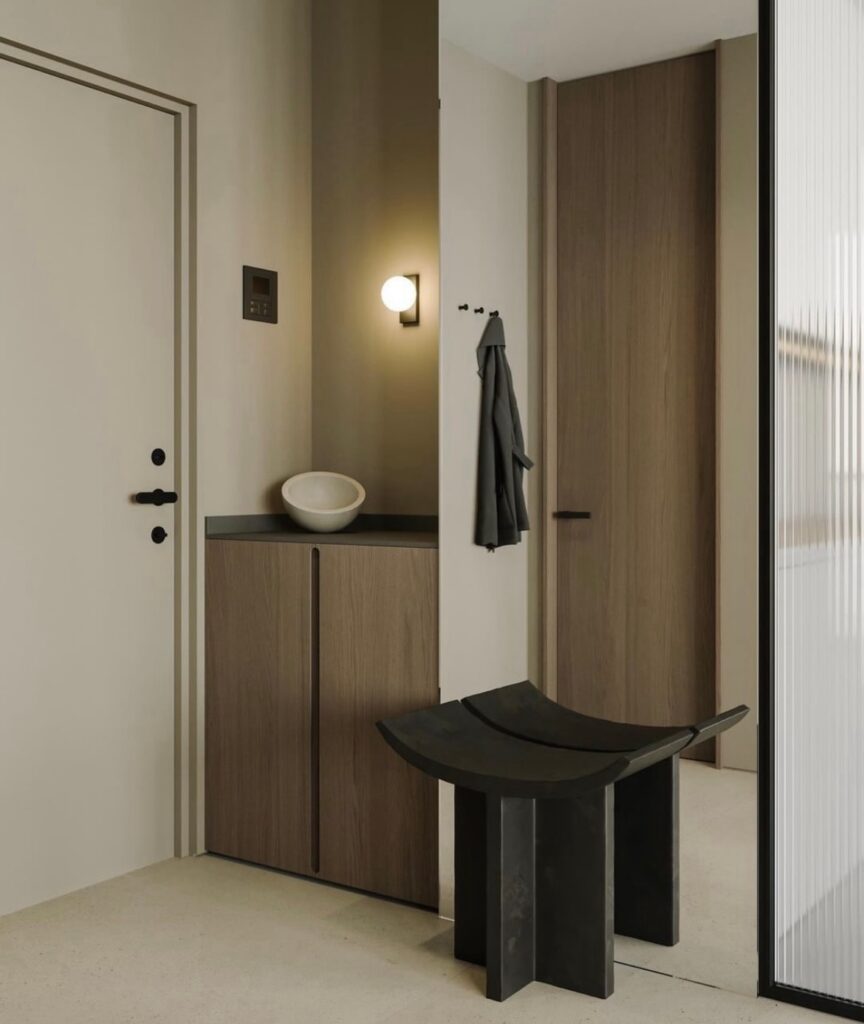 small japandi hallway