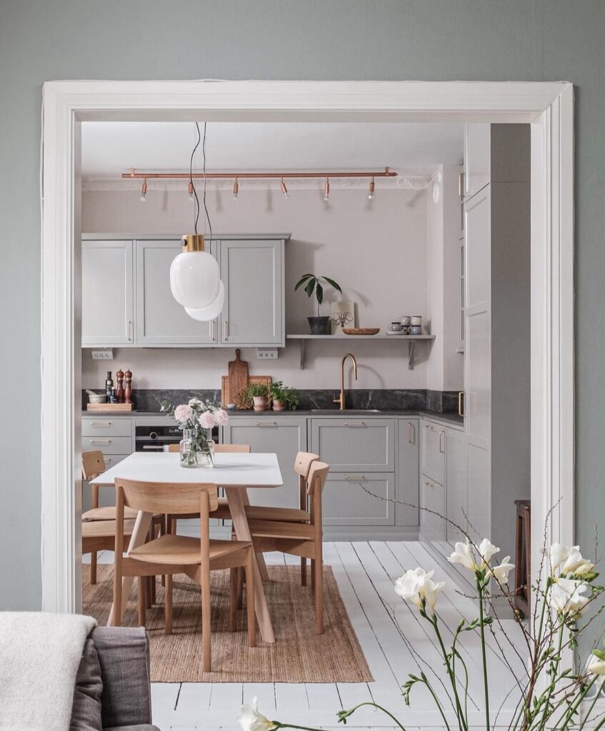 small scandinavian kitchen design